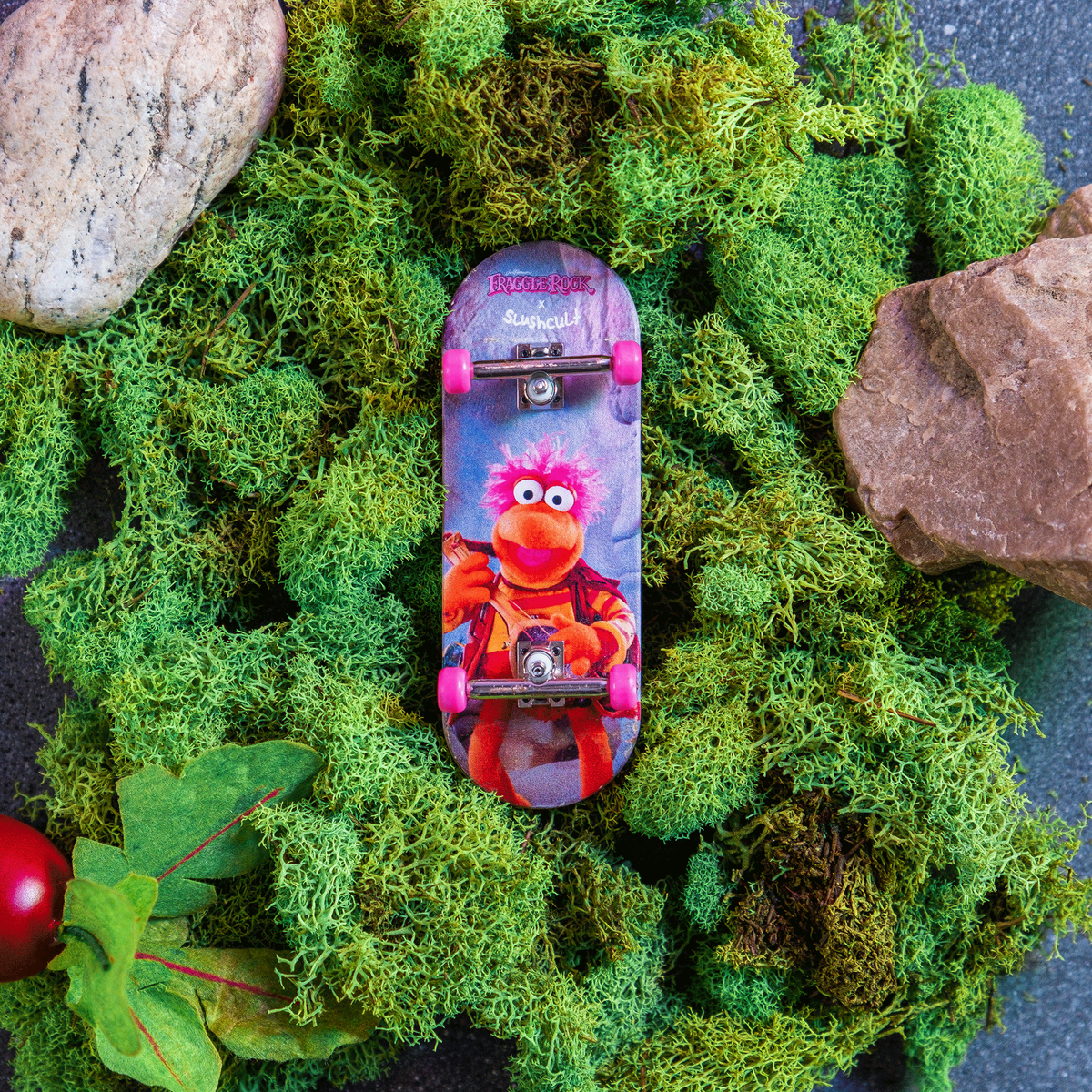 Slushcult x Fraggle Rock Gobo Grom Fingerboard Complete