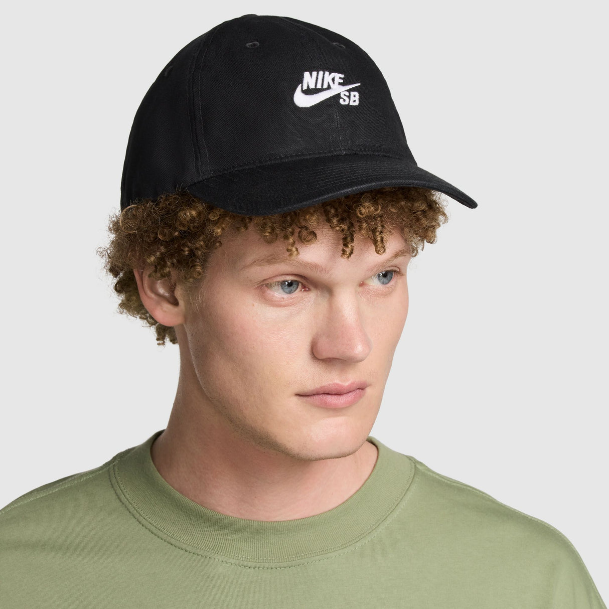 Nike SB Club Black/White Strapback Hat