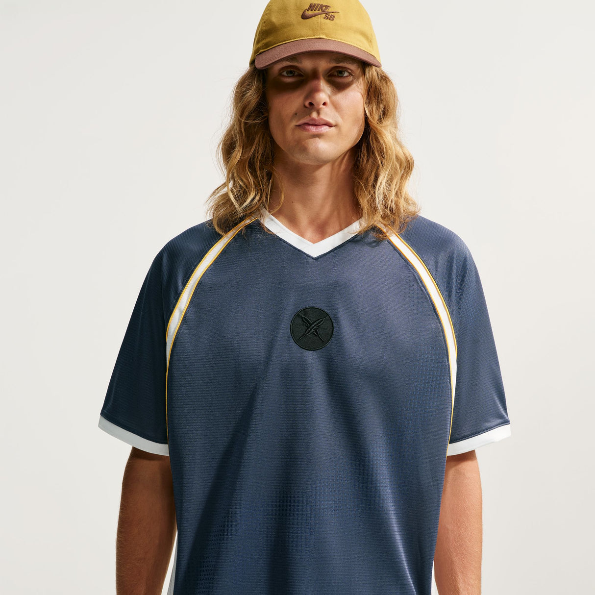 Nike SB Yuto Horigome Thunder Blue/Summit White Short Sleeve Jersey (IM5465-437)