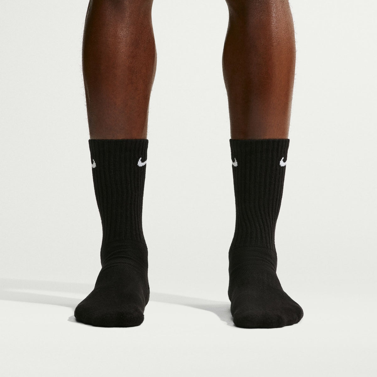 Nike Everyday Plus Cushioned Black/White 6 Pack Crew Socks