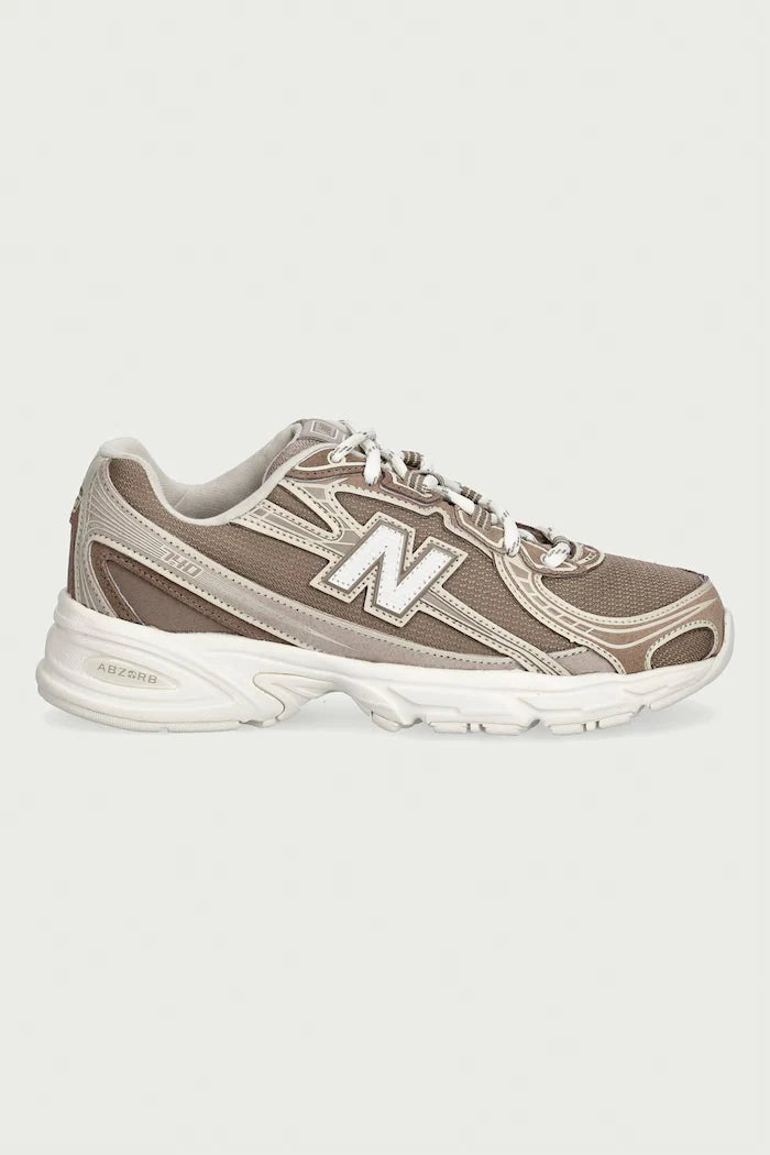 New Balance 740 Mushroom/Linen Shoes (U7403TR)