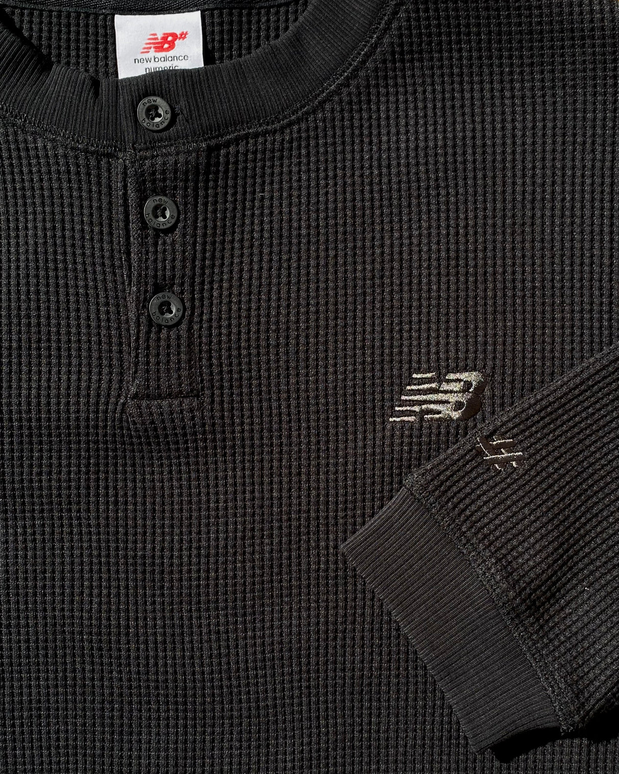 New Balance Numeric Black Waffle Knit L/s Henley
