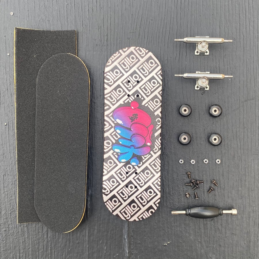 YLLO Simon Dee Finger Board Complete Set
