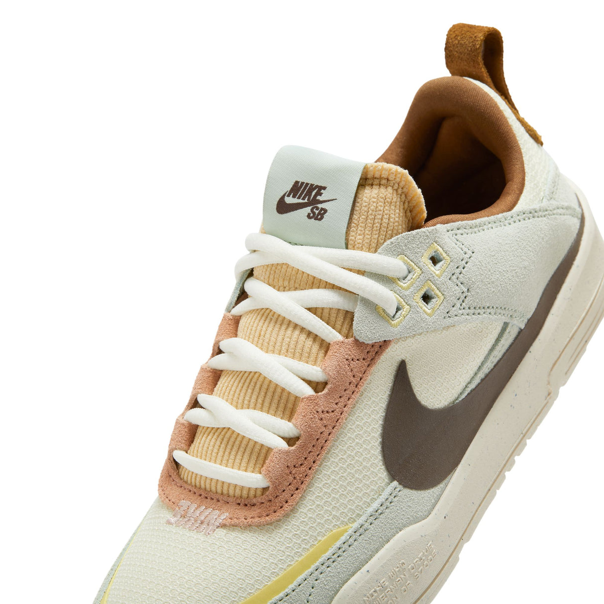 Nike SB Day One Coconut Milk/Baroque Brown Youth Shoes