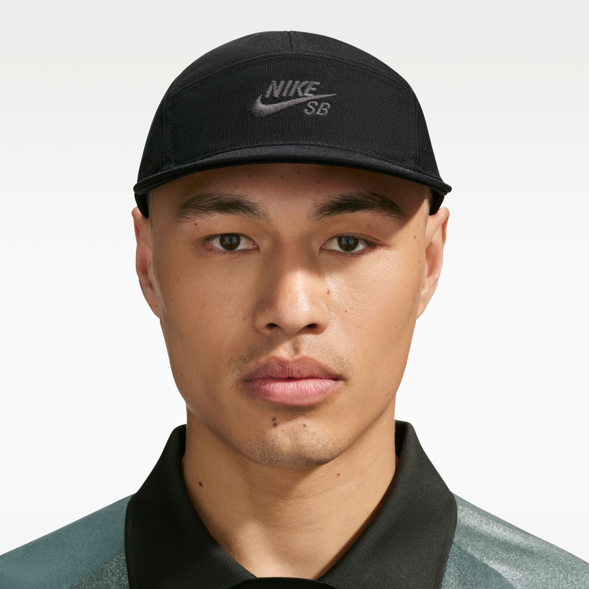 Nike SB Fly Unstructured Black/Dark Smoke Grey Skate Strapback Hat