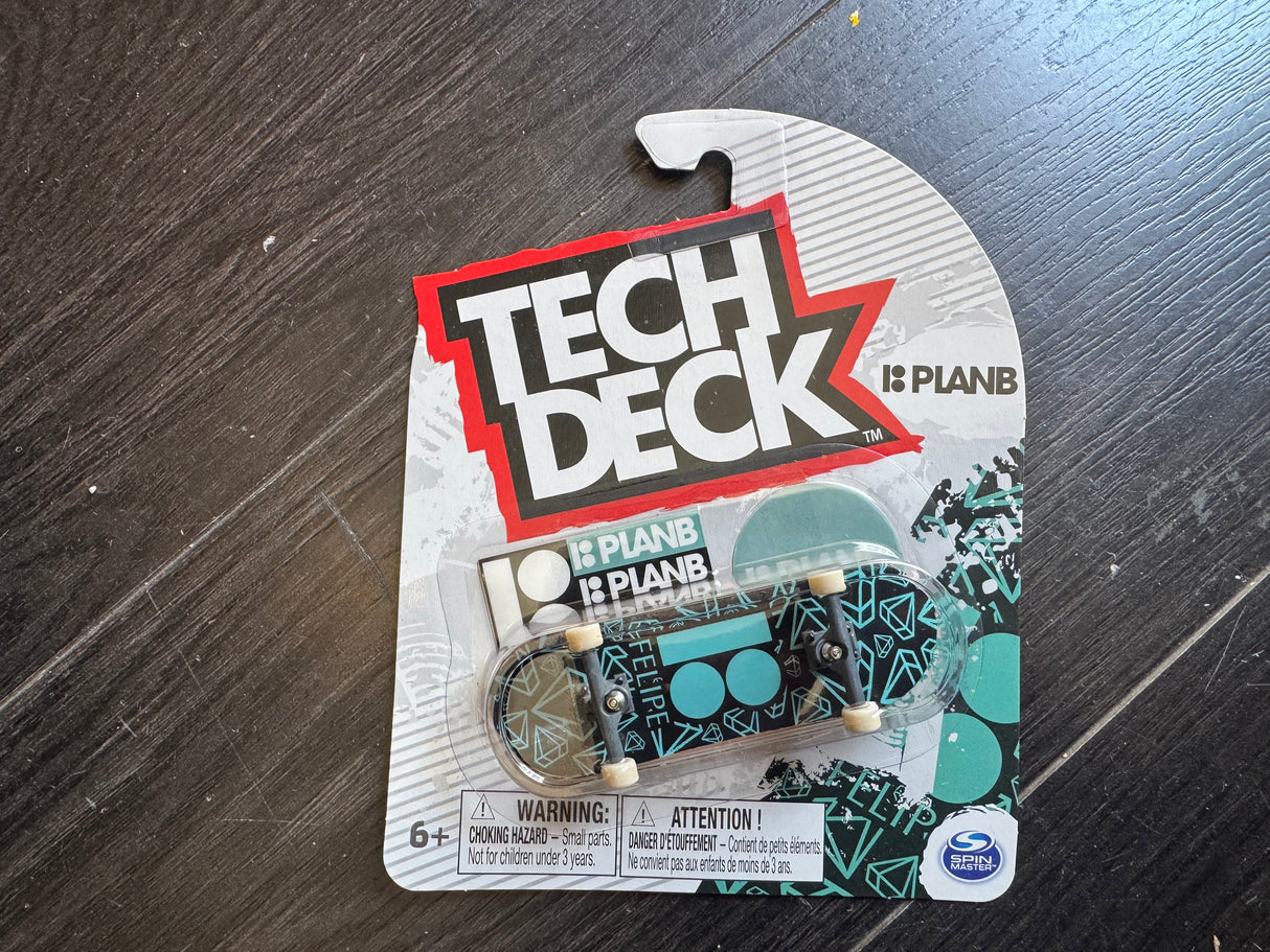 Tech Deck Plan B Felipe Gustavo Symbols Fingerboard Complete