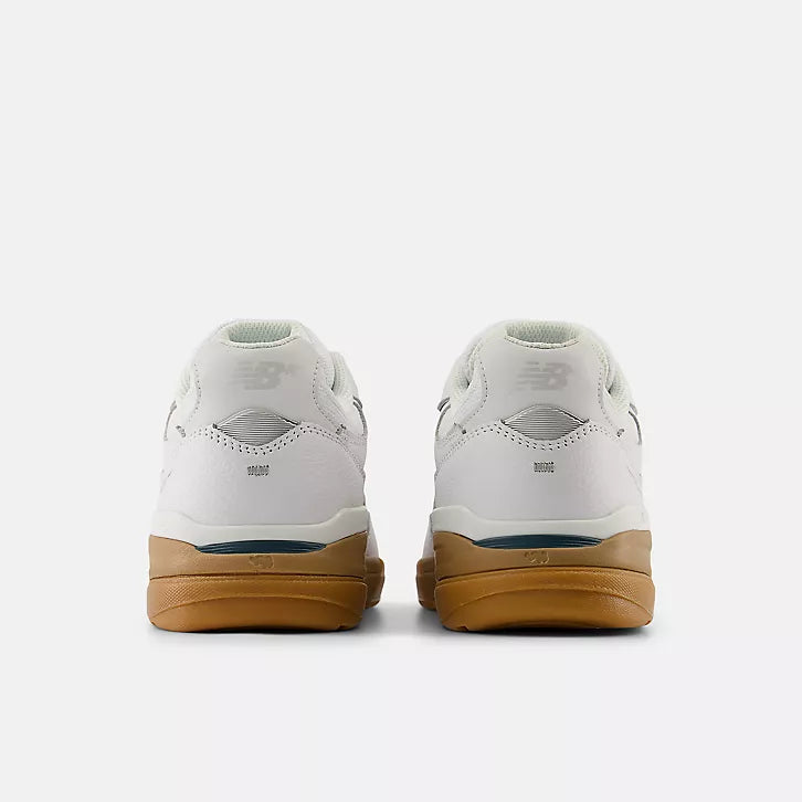 New Balance Numeric Andrew Reynolds 933 White/Gum Skate Shoes (UN933WWB)