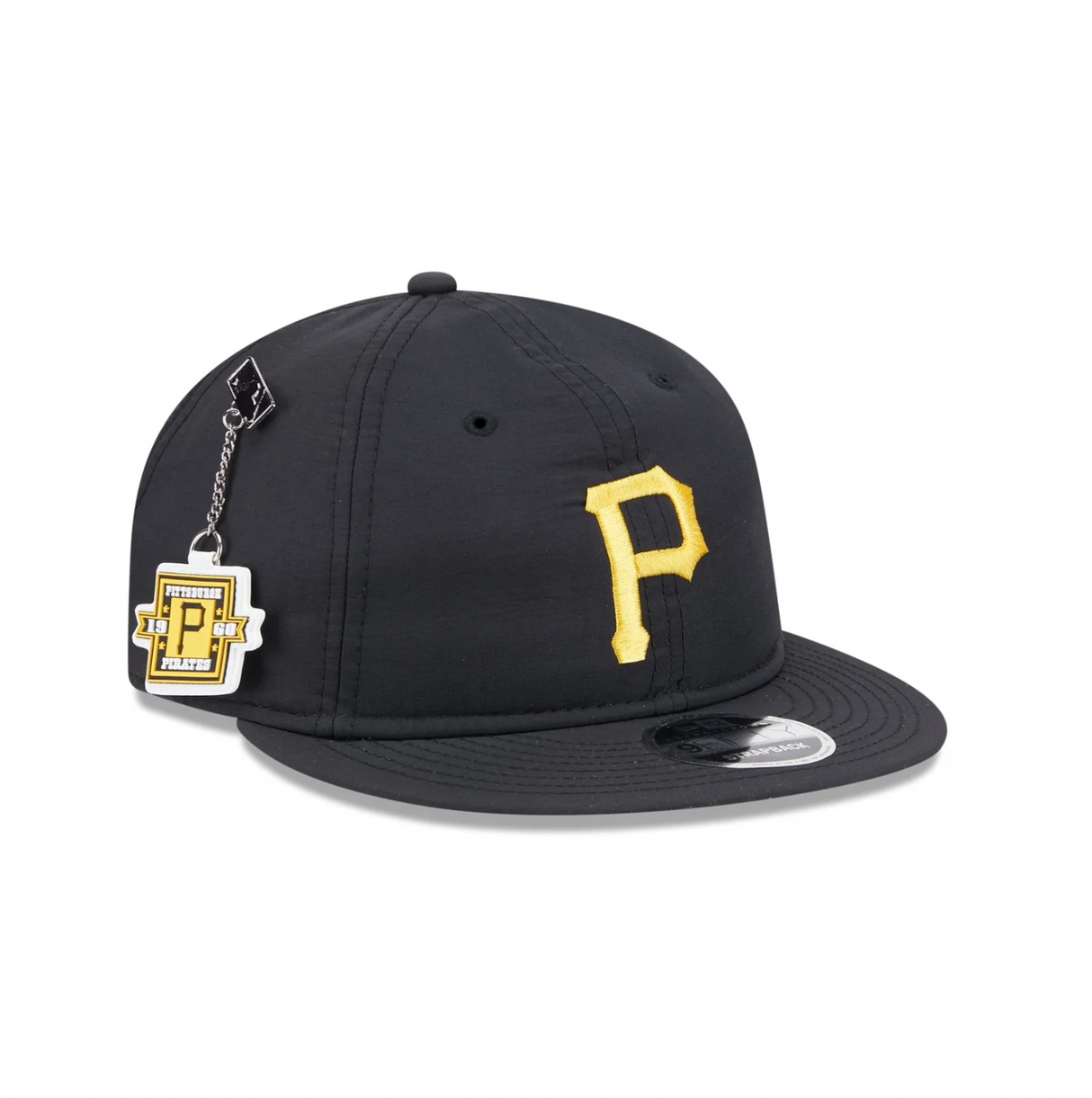 New Era Pittsburgh Pirates Nylon 950 Retro Crown Strapback Hat