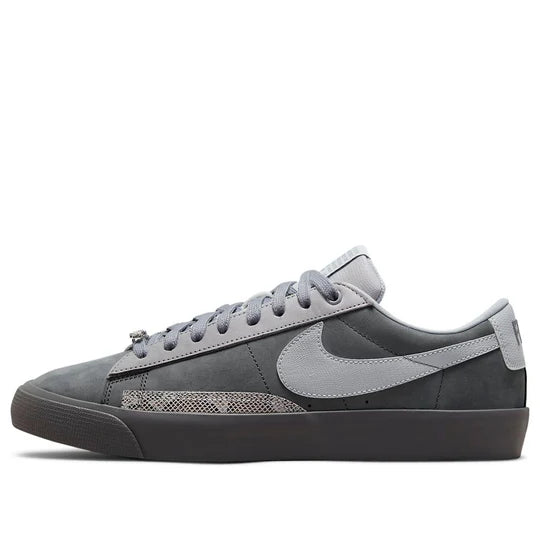 Nike SB FPAR Cool Grey Blazer Mid QS Shoes