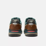 New Balance Numeric 933 WIDE Andrew Reynolds Tan Teal Shoes