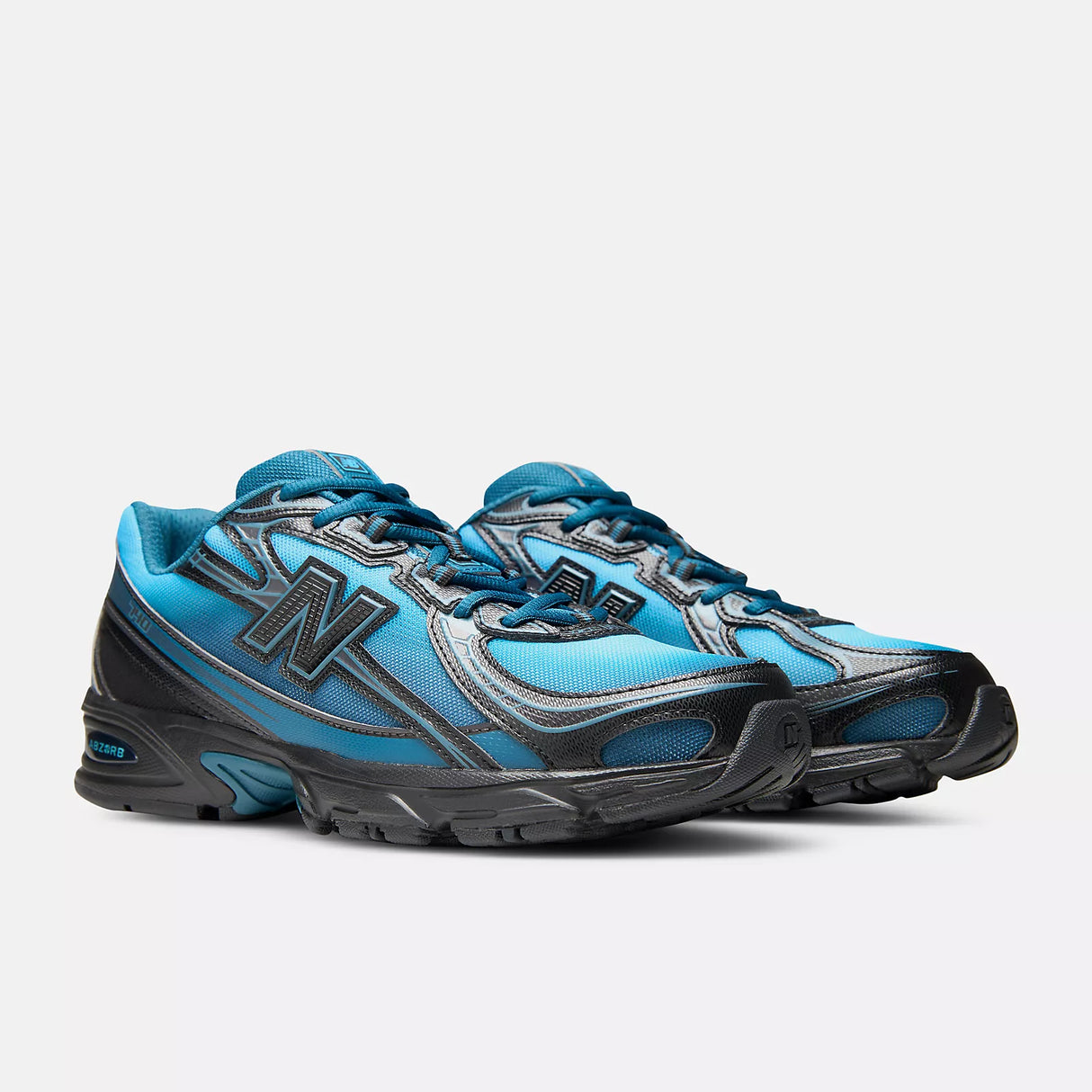 New Balance 740 Streamsong / Black Shoes (U7402CJ)