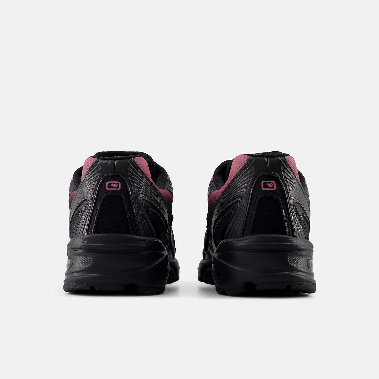 New Balance 740 Dark Night / Pink Eraser Shoes (U7405UL)