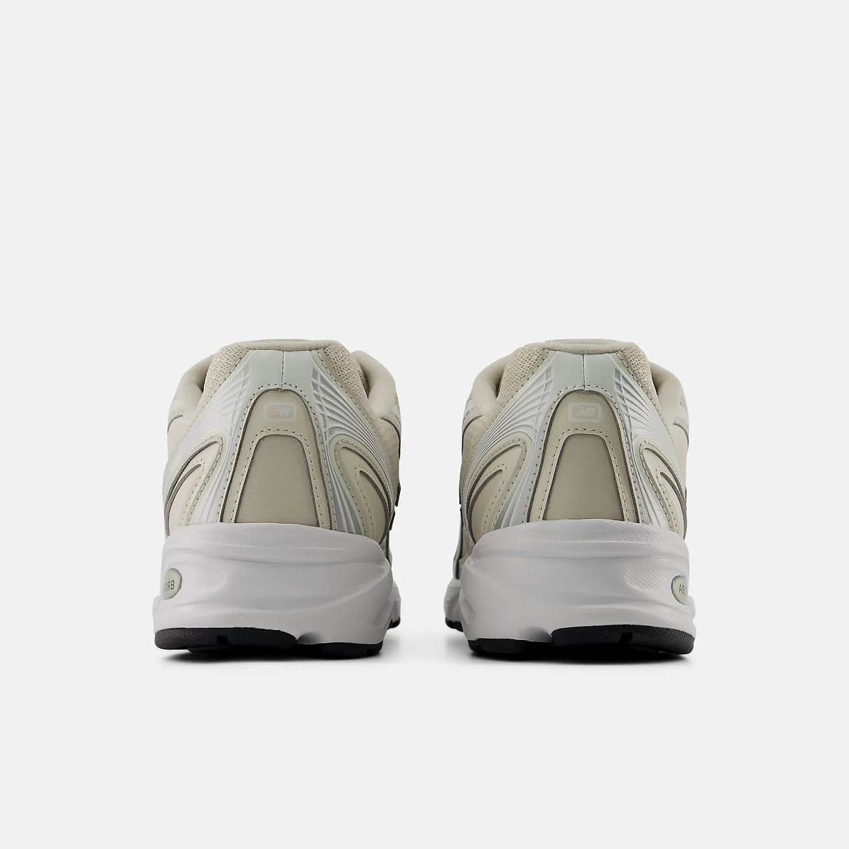 New Balance 740 Timberwolf / Black Shoes (U7406KY)