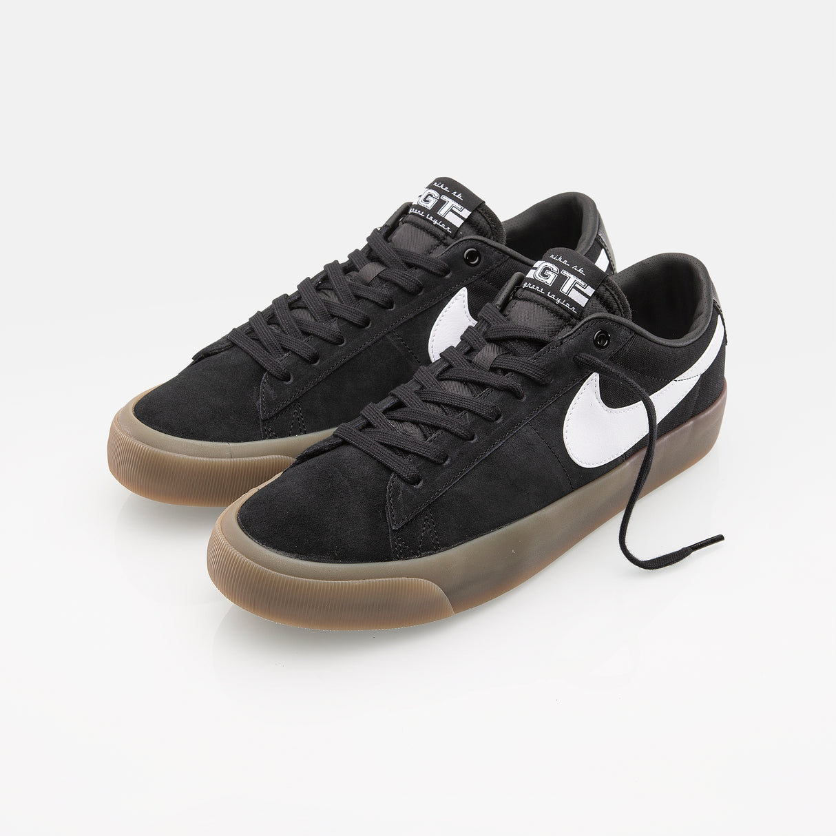 Nike SB Blazer Low Pro GT Black/White/Gum Shoes