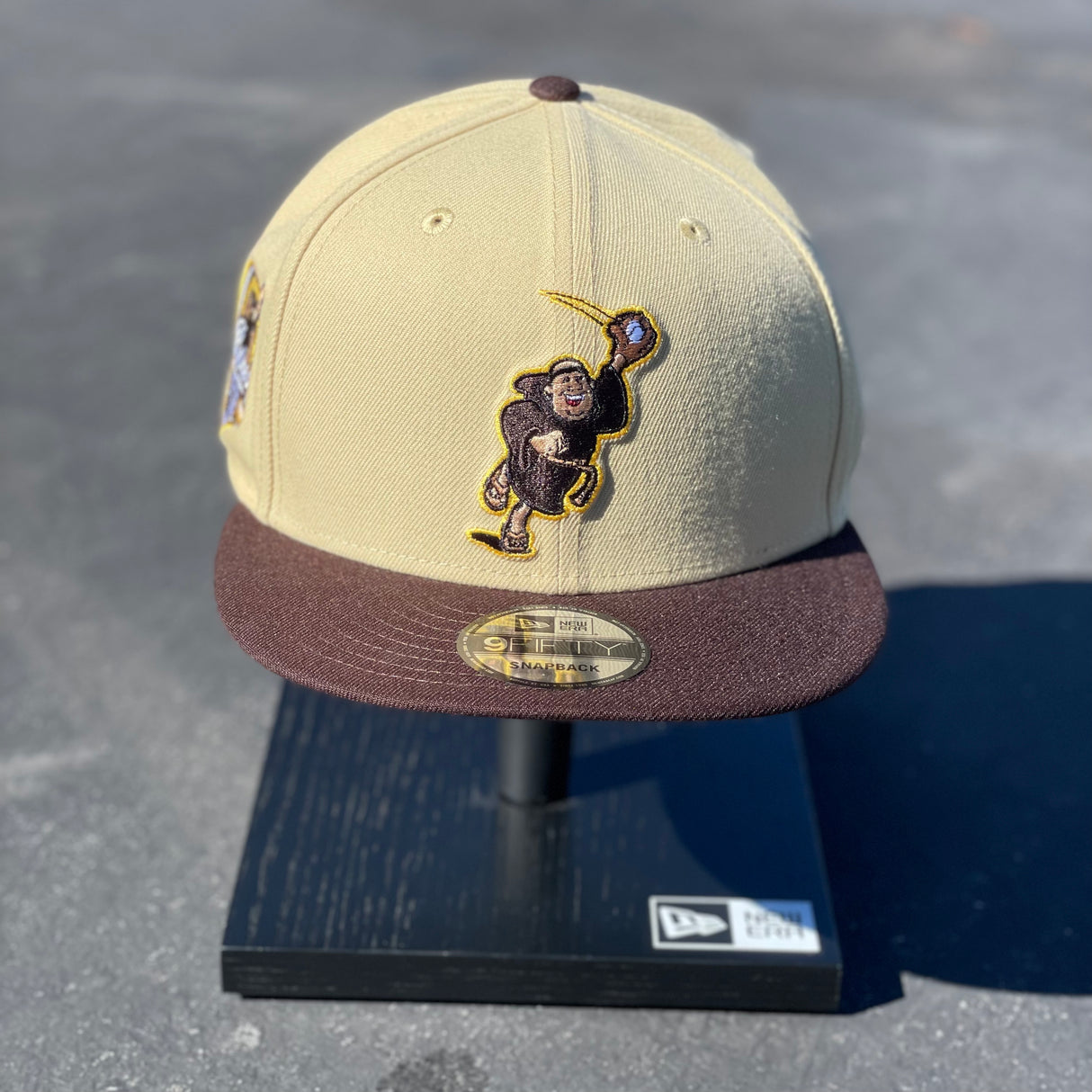 New Era LB Skate Exclusive Custom San Diego Padres Vegas Gold