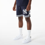 New Era New York Yankees Logo Select Embroidered Shorts