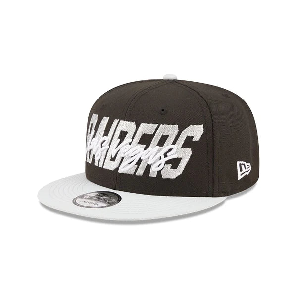 New Era Black/Gray Las Vegas Raiders Team Split 9FIFTY Snapback Hat